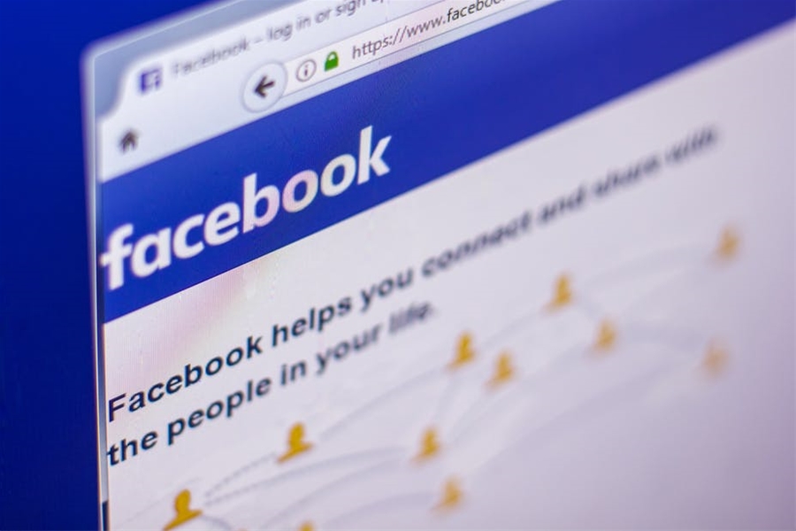 Facebook hạn chế hiển thị 80% tin giả mạo